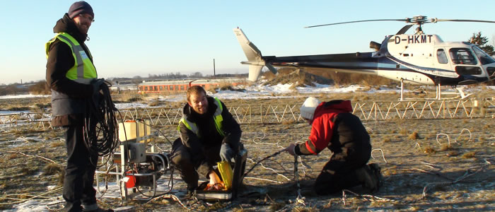 electromagnetic methods geophysics Electromagnetic methods in applied geophysics
